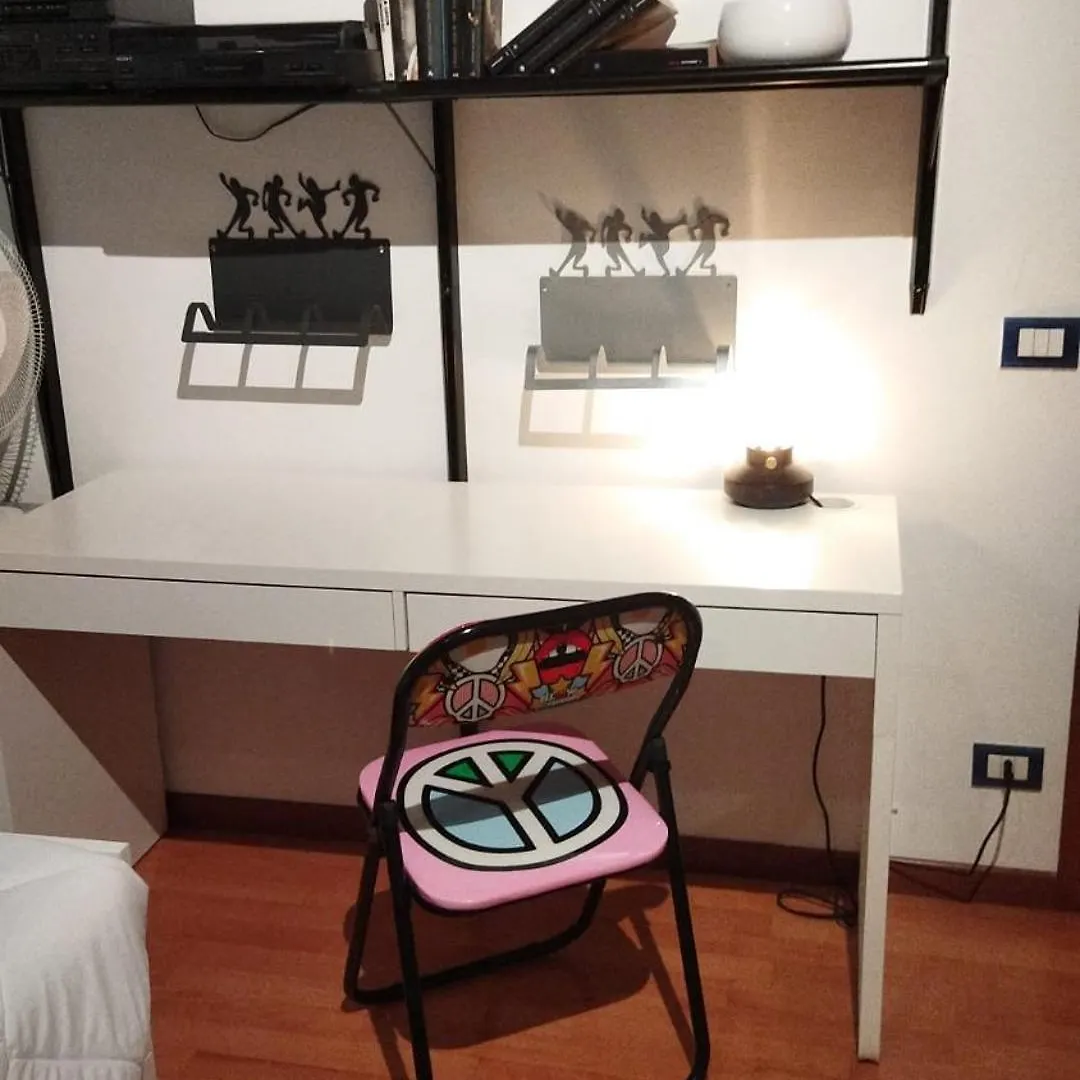 Italstay - Elegant Colorful Apartment Verona Italië